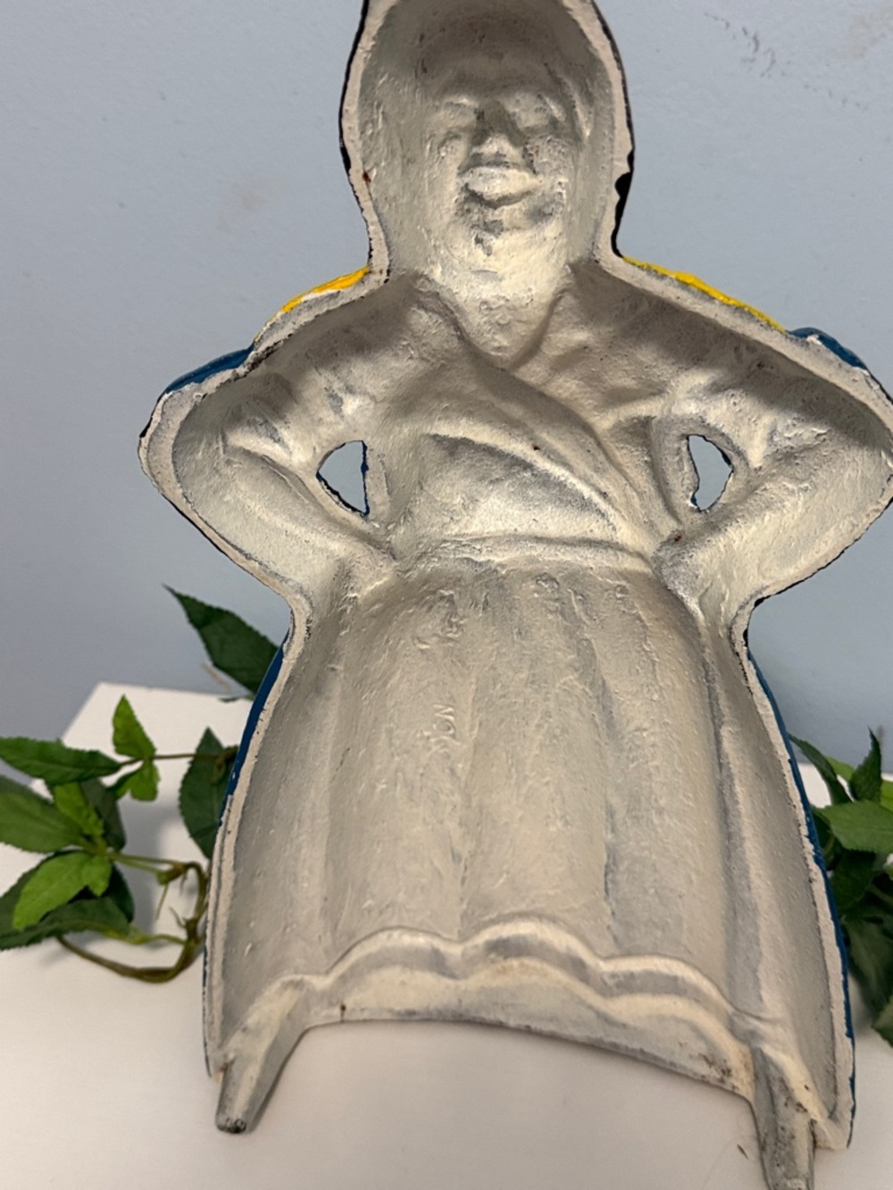 Vintage Hand-Painted Black Figurine in Blue & Yellow Dress with White Apron - Picture 4 of 5